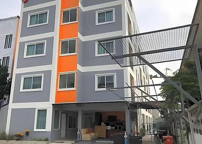 Awa Don Muang ホテル 3*